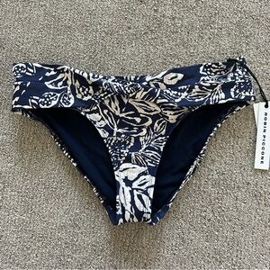 Robin Piccone‎ Indah Twist Bikini Bottom L NWT